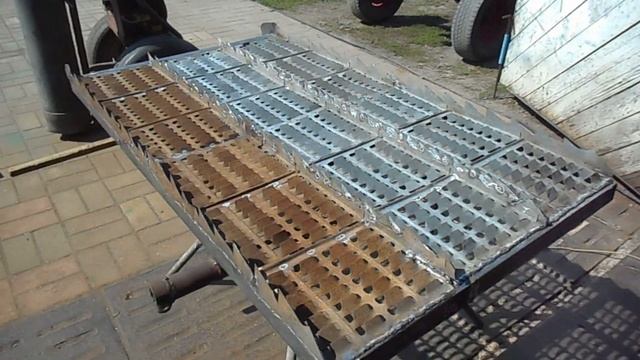 Самодельный зерновой мини комбайн. смотреть онлайн