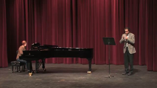 Torelli Concerto in D major on piccolo trumpet смотреть онлайн