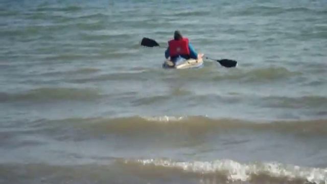 Felpham Kayakman.AVI Challenger K1 Inflatable Kayak