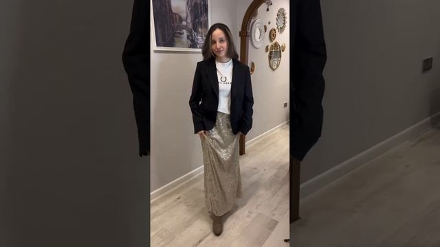 Трендовая юбка 2024 c пайетками ?WB #обзор #wildberries #находка #распаковка #юбка #новыйгод #2024 смотреть онлайн