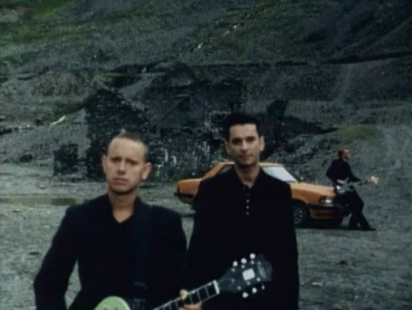 Depeche Mode - Useless.