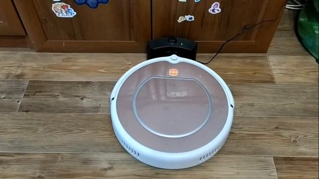 КУПИЛИ РОБОТ ПЫЛЕСОС ILIFE V50 Pro, ДИМА СЧАСТЛИВ, ОБОЗРЕВАЕМ смотреть онлайн