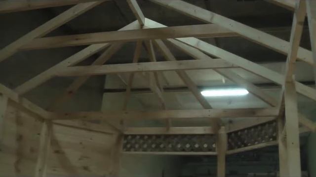 Беседка из поддонов и тары от оборудования смотреть онлайн