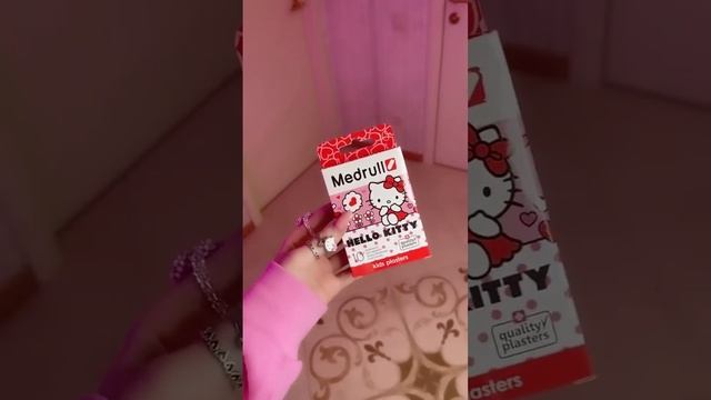СЛИШКОМ МНОГО HELLO KITTY ? смотреть онлайн