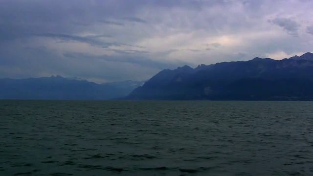 Lake Geneva Cruise to Evian - Switzerland to France смотреть онлайн