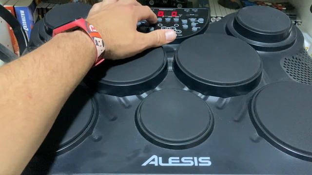 Probamos batería eléctrica Alesis compact kit 7 смотреть онлайн