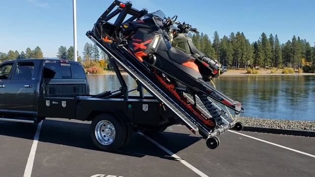 Hydraulic sled deck flat bed Tufflift.net смотреть онлайн