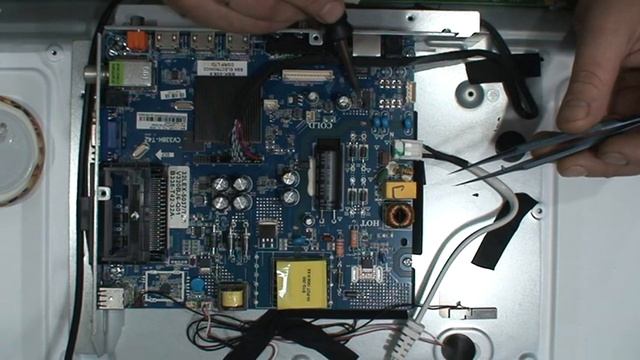 BBK 32lex-5037/t2c (шасси cv338h-t42) нет звука! Процессор или унч? ПОДПИСЫВАЙСЯ НА КАНАЛ!! смотреть онлайн