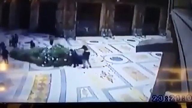 Рождественская забава новых жителей в Италии смотреть онлайн