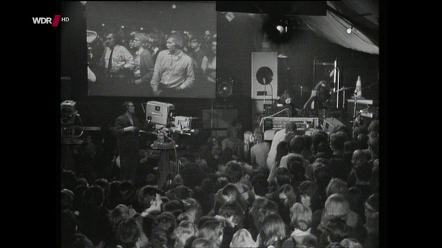 Kraftwerk - Live In Soest 1970 (2014) смотреть онлайн