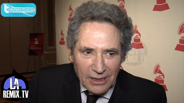 Entrevista a Miguel Rios 2013 Latin Recording Academy Special Awards смотреть онлайн