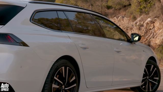 New 2020 Peugeot 508 Hybrid review - is Peugeot leaping ahead in the hybrid game? смотреть онлайн