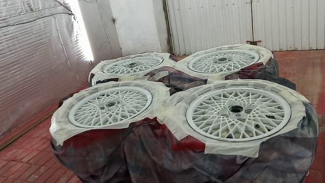 Из утиля в идеал! Опель Вектра А Часть 7 Покраска литых дисков, цвет "белое облако". смотреть онлайн