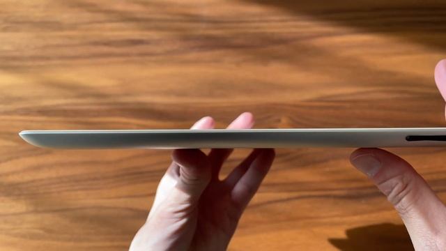 Apple iPad2 unboxing. ( again.) [ iPad2 (Wi-Fi + 3G モデル) 開封 (再) ] Part 1 смотреть онлайн
