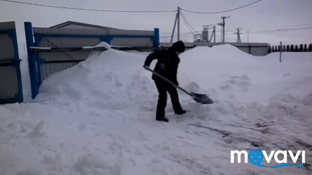 Влог: очищаю двор от снега//готовлю завтрак//пришли две посылки с Pandao смотреть онлайн