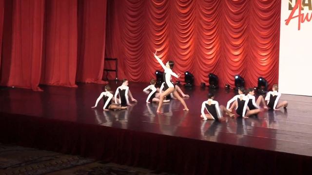 The Rock Center for Dance - Escape Artist смотреть онлайн
