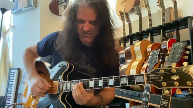 John Scofield’s Solo on “Swing Spring” (transcribed & performed by Alex Skolnick) смотреть онлайн