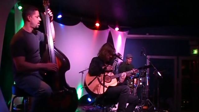 'Flamenco Sketches' by Miles Davis performed by the Terence Hansen Trio смотреть онлайн