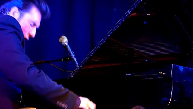 Nico Brina - MAHOGANY HALL PART3 Bern 2019