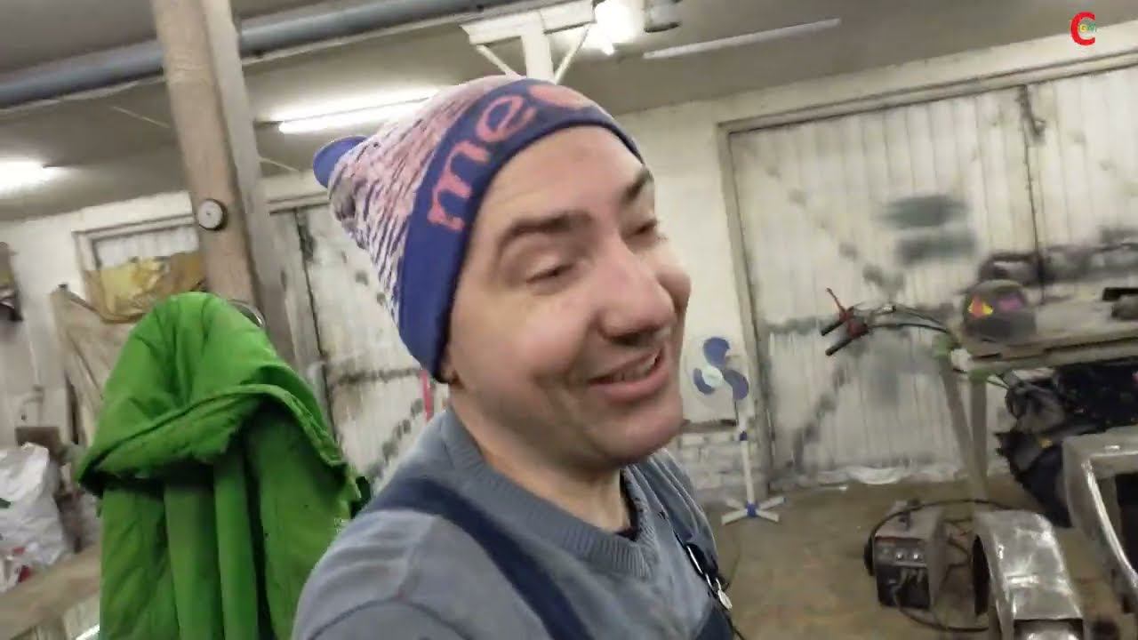 Восстановление мотоцикла "Днепр". Часть -17:Подготовка к покраске смотреть онлайн