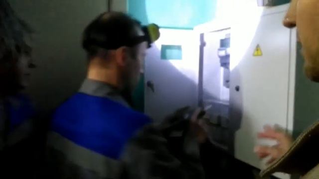 Электрики УК включают электричество смотреть онлайн
