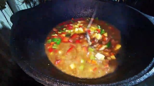 Лагман из говядины в казане. Простой рецепт. смотреть онлайн