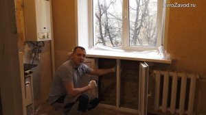 Как обустроить бесплатный холодильник под окном. Установка ПВХ-окон.