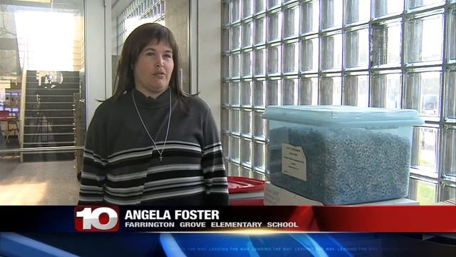Collecting pop tabs for a good cause смотреть онлайн