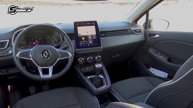 PEUGEOT 208 vs RENAULT CLIO: il CONFRONTO tra le regine francesi del segmento B смотреть онлайн