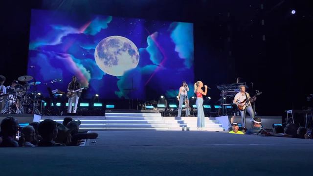 Kelsea Ballerini - Peter Pan. I Go Back Tour Orange Beach, AL May 26, 2023 смотреть онлайн
