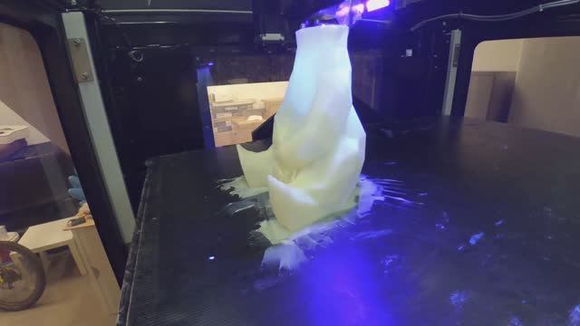 3D принтер MASSIVit 1800 Печать фигуры