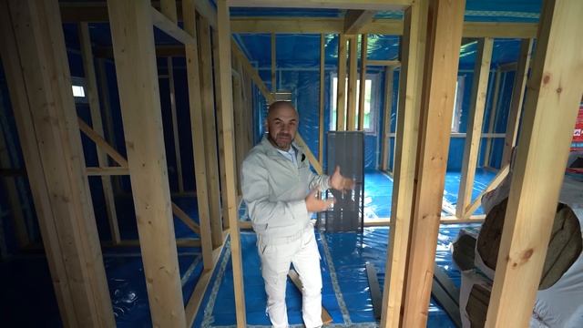 Каждый второй клиент выбирает такой дом. Обзор одноэтажного каркасного дома. Почему так популярен? смотреть онлайн