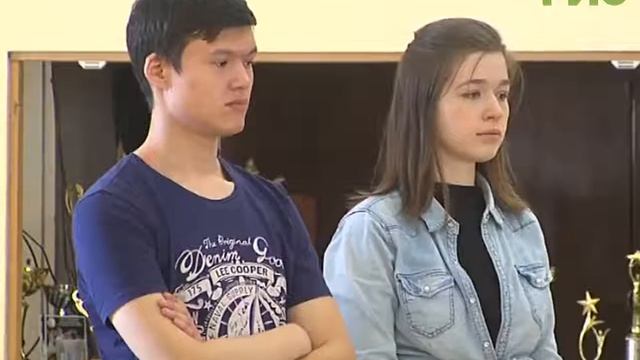 Я пригласить хочу на танец вас.  В Самаре полным ходом идет подготовка к ежегодному весеннему балу смотреть онлайн
