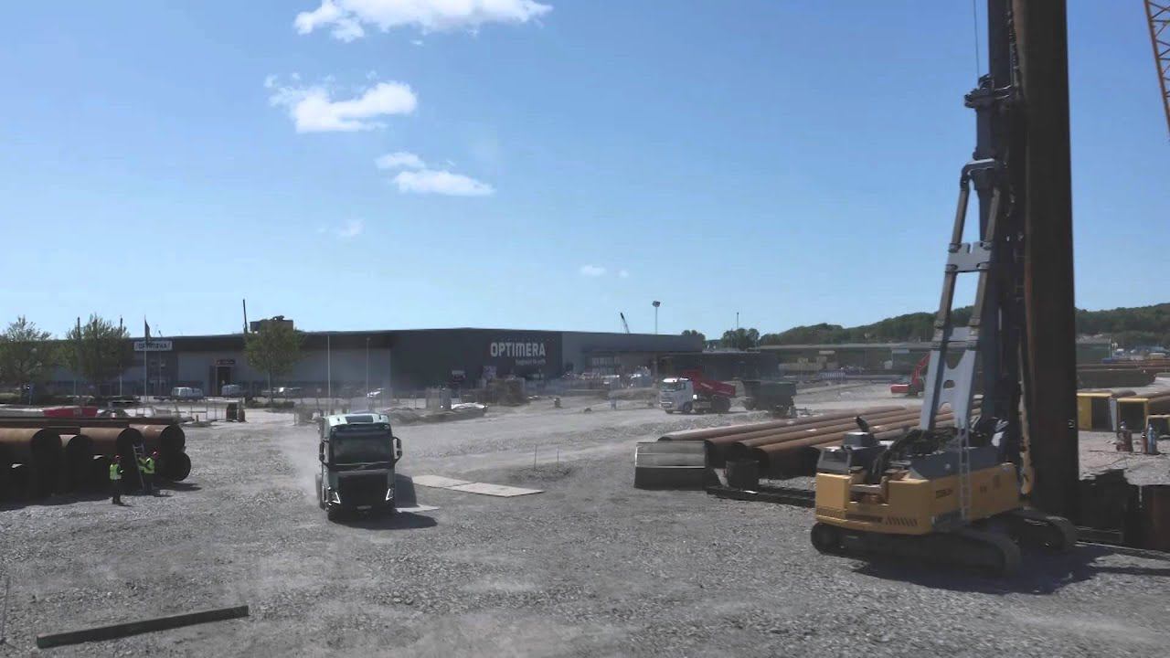 Volvo  Tandem Axle Lift RUS