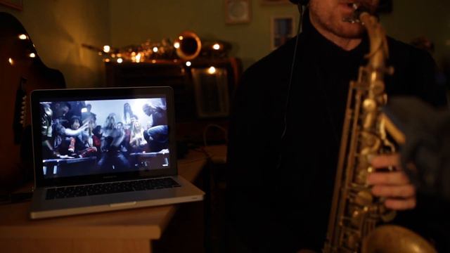 Love Never Felt So Good - Sax Cover смотреть онлайн