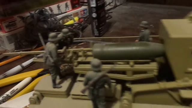 1/35 Scale Karl Morser by Dragon Models смотреть онлайн