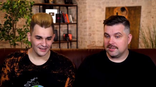 Юлик на протяжении минуты проявляет неувожение к Владу Савельеву и немного к Озону смотреть онлайн