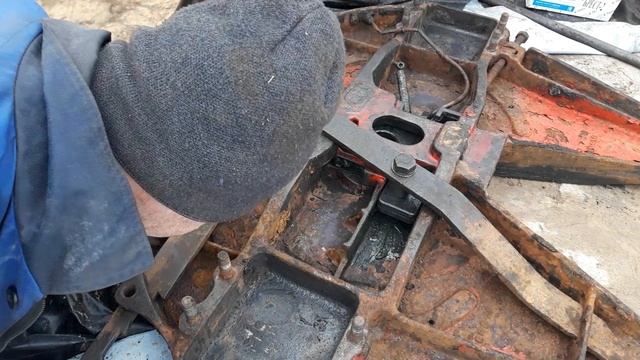 Ремонт седла Scania 124 (jost)