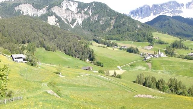 Santa Magdalena Italy Panorama Weg Trail смотреть онлайн