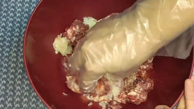 Сыр 100гр и фарш 300гр. в духовке,бюджетный,экономный но ОЧЕНЬ ВКУСНЫЙ,съедят сразу дадада! смотреть онлайн