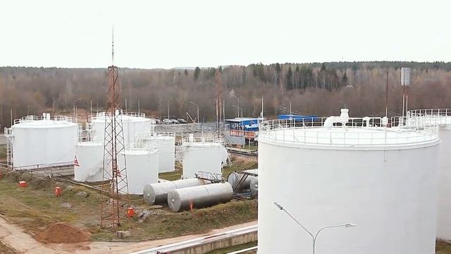 Франция требует от России соблюдать ценовой потолок на нефть, иначе усилия ЕС бесполезны