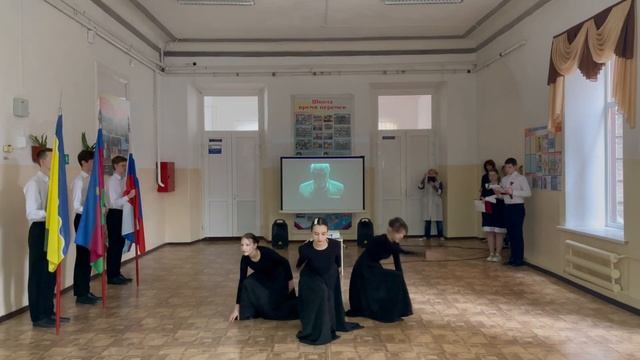 Танец "Месяц Май" смотреть онлайн