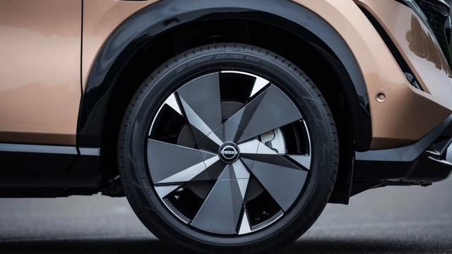 Nissan Ariya 63kWh смотреть онлайн