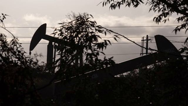 Россия в апреле осталась на втором месте по добыче нефти в мире после США смотреть онлайн