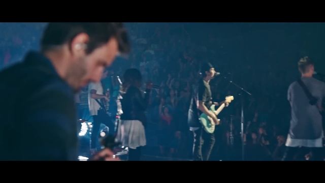 Resurrecting | Live | Elevation Worship смотреть онлайн