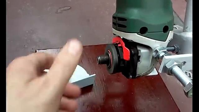 Стойка для болгарки (отрезной станок для УШМ) смотреть онлайн