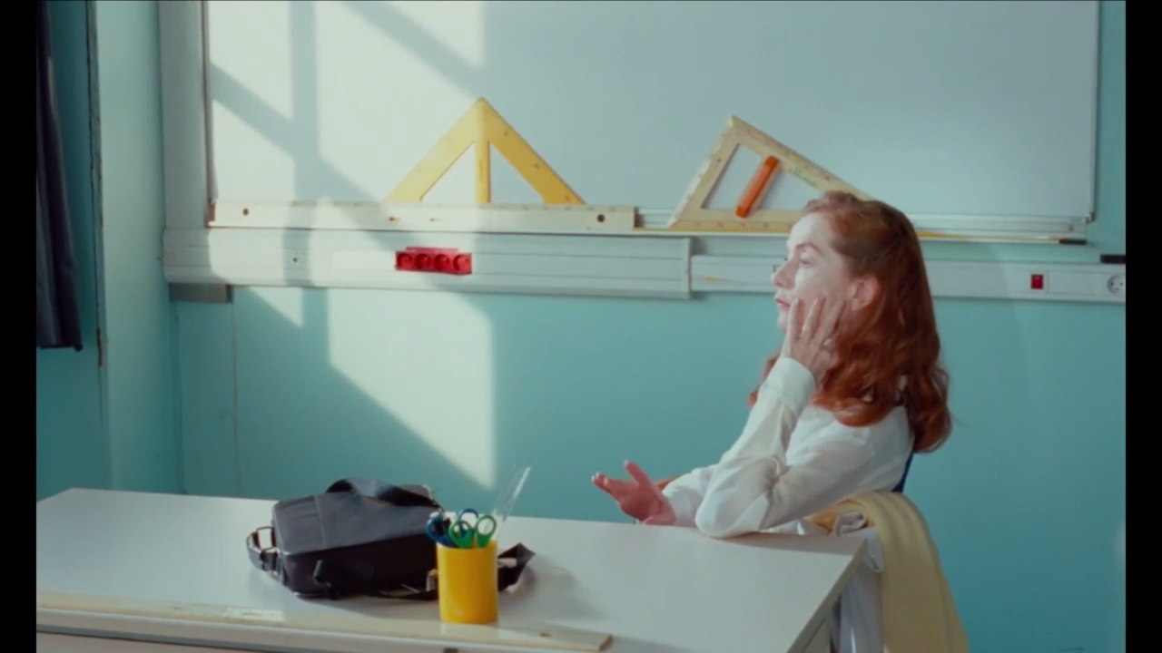 Миссис Хайд/ Madame Hyde (2017) Трейлер