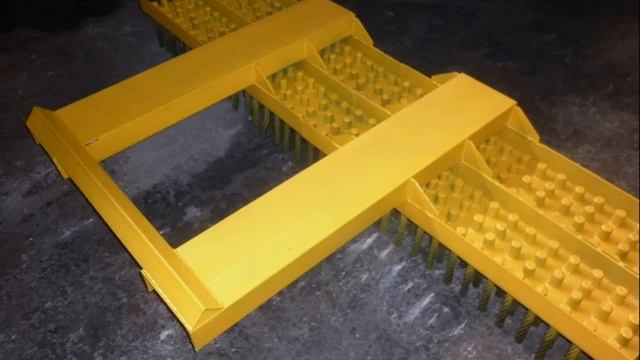 Щетка дорожная жесткая ЩДЖ-240 на вилы погрузчика смотреть онлайн