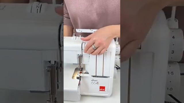 Распаковка Elna eXtend 664 смотреть онлайн