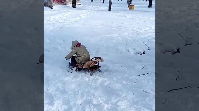 Зима холода!)))
